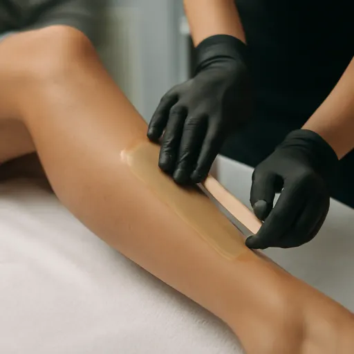 Waxing Half Leg